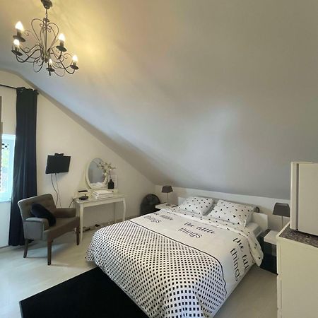 Bed and Breakfast Samos Babbis Heerlen Zewnętrze zdjęcie